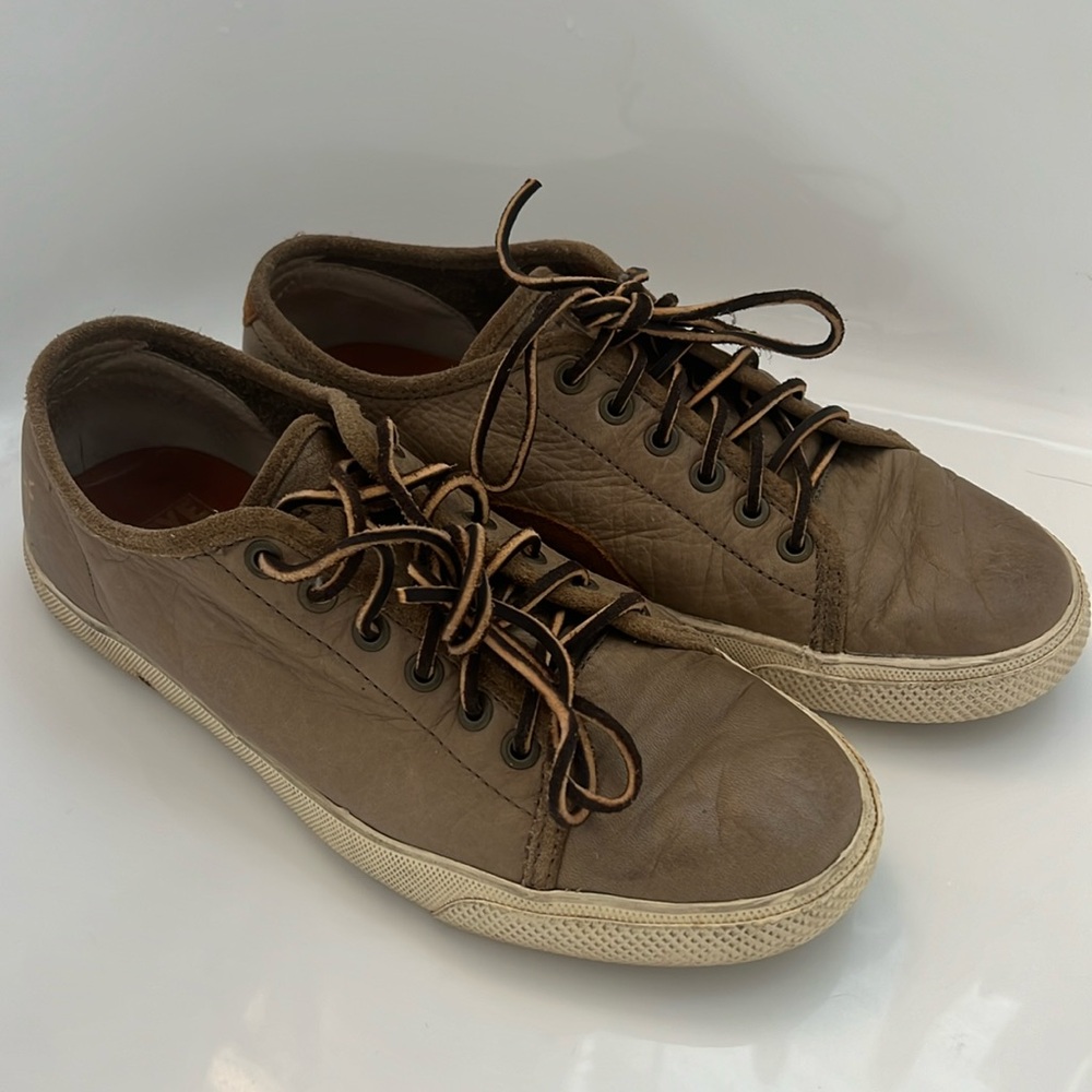 Frye Chambers Low Top Casual Leather Lace Up Sneakers Shoes 81520 Men’s 7